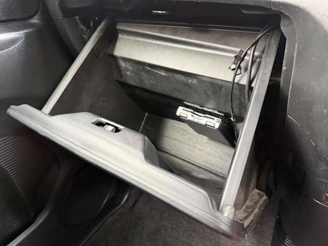 2012 Honda N-BOX — миниатюра 35