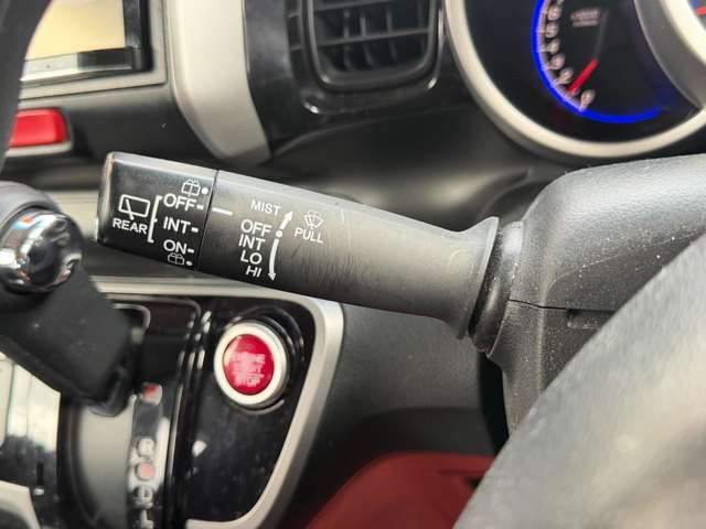 2012 Honda N-BOX — миниатюра 43