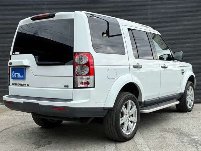 2011 LAND Rover DISCOVERY 4 photo 3