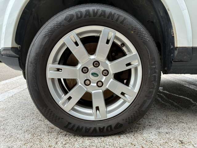 2011 LAND Rover DISCOVERY 4 — миниатюра 14