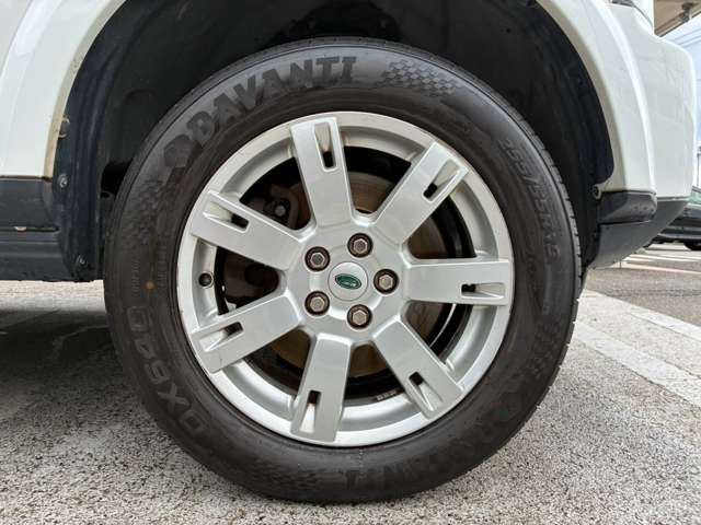 2011 LAND Rover DISCOVERY 4 — миниатюра 16