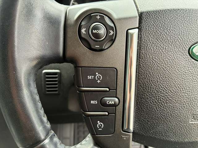 2011 LAND Rover DISCOVERY 4 — миниатюра 19