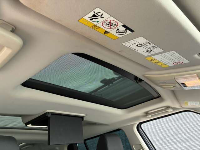 2011 LAND Rover DISCOVERY 4 — миниатюра 26