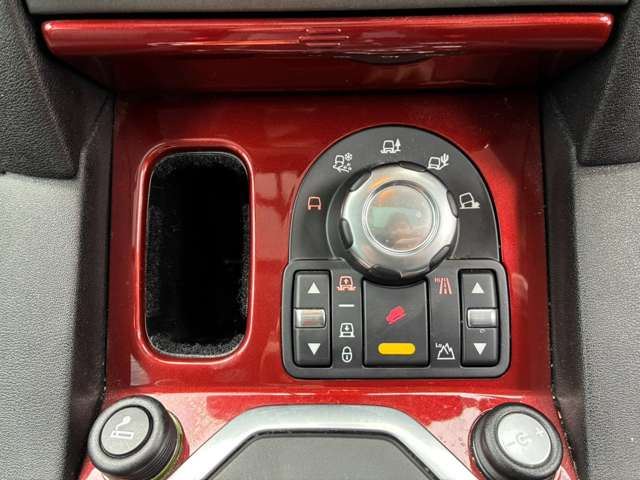 2011 LAND Rover DISCOVERY 4 — миниатюра 35
