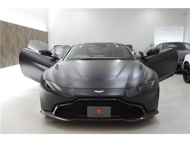 صورة مصغرة 11 لـ 2022 Aston Martin VANTAGE