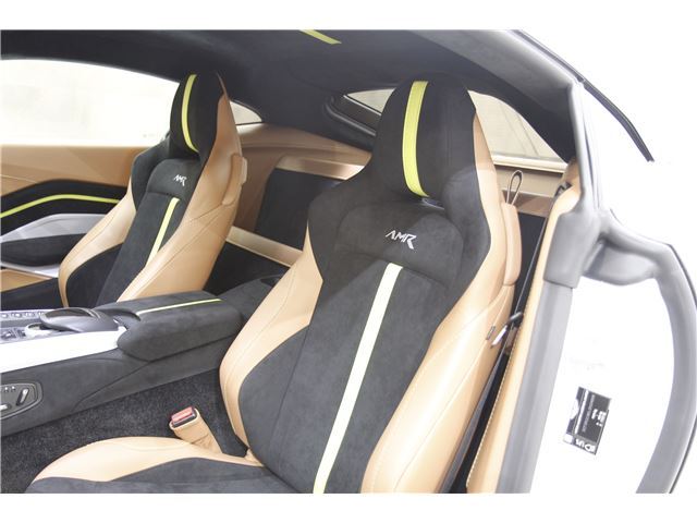 صورة مصغرة 18 لـ 2022 Aston Martin VANTAGE