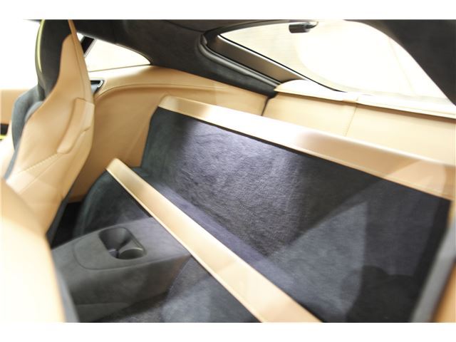 صورة مصغرة 24 لـ 2022 Aston Martin VANTAGE