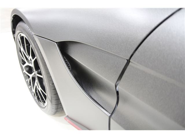 صورة مصغرة 34 لـ 2022 Aston Martin VANTAGE