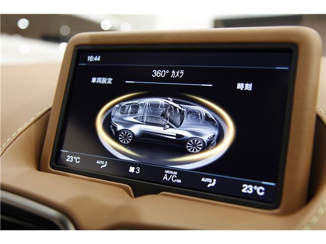 صورة مصغرة 40 لـ 2022 Aston Martin VANTAGE
