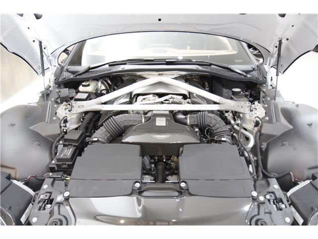 صورة مصغرة 68 لـ 2022 Aston Martin VANTAGE