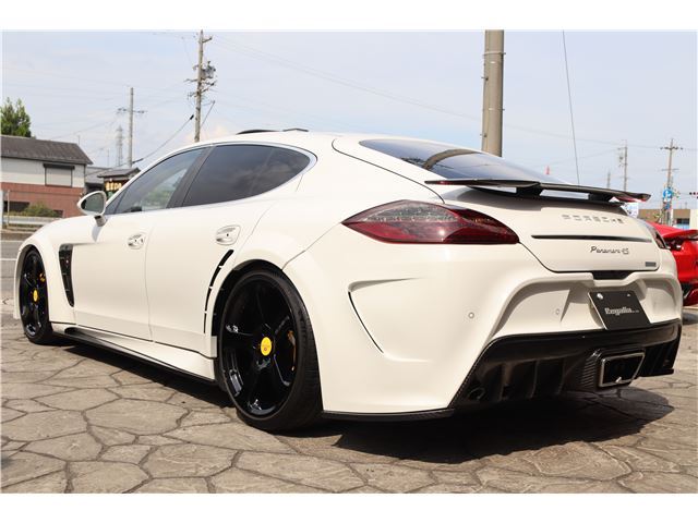 صورة مصغرة 18 لـ 2009 Porsche PANAMERA