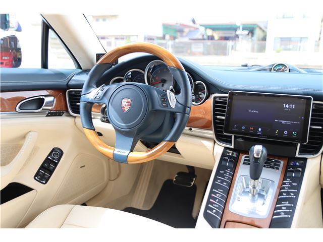 صورة مصغرة 21 لـ 2009 Porsche PANAMERA