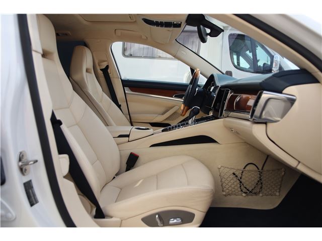 صورة مصغرة 41 لـ 2009 Porsche PANAMERA
