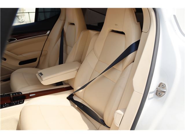 صورة مصغرة 45 لـ 2009 Porsche PANAMERA