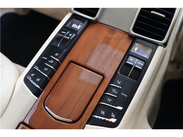صورة مصغرة 50 لـ 2009 Porsche PANAMERA