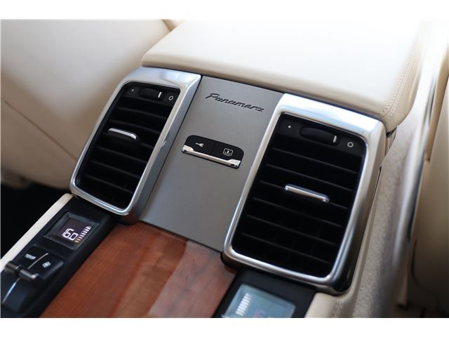 صورة مصغرة 51 لـ 2009 Porsche PANAMERA