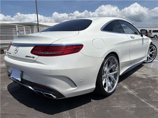 صورة 5 لـ 2016 Mercedes-BENZ S-CLASS AMG