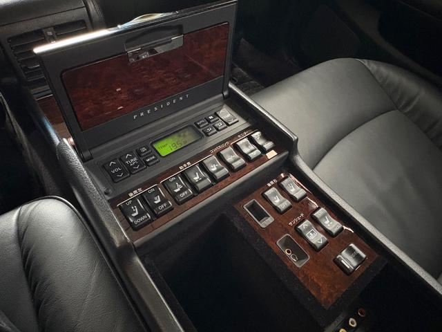2004 Nissan PRESIDENT 缩略图 22
