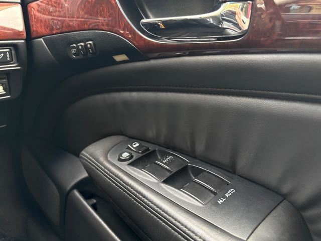 2004 Nissan PRESIDENT 缩略图 48