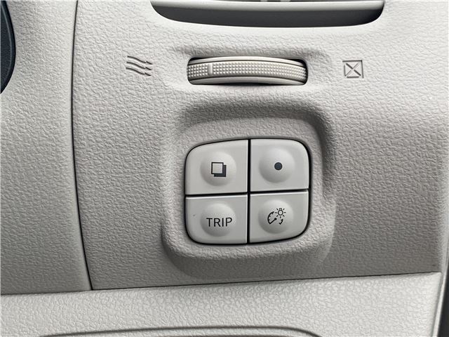 صورة مصغرة 21 لـ 2012 Nissan LEAF
