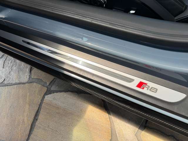 صورة مصغرة 15 لـ 2019 AUDI R8 SPYDER