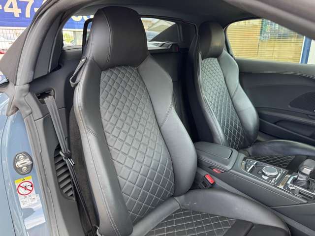 صورة مصغرة 36 لـ 2019 AUDI R8 SPYDER