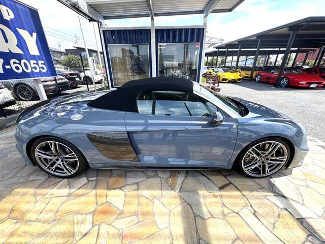 صورة مصغرة 61 لـ 2019 AUDI R8 SPYDER