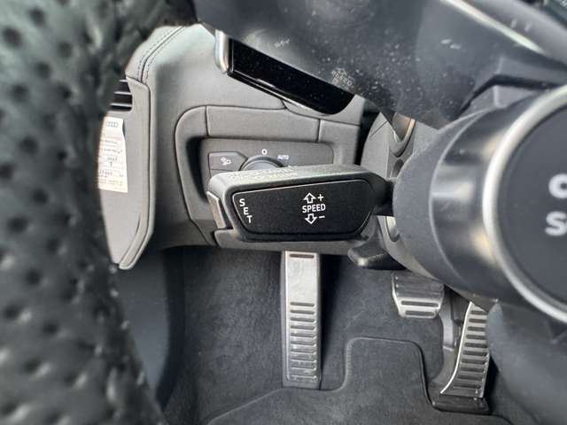 صورة 10 لـ 2019 AUDI R8 SPYDER