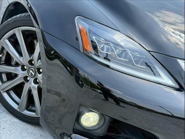 صورة مصغرة 15 لـ 2024 Lexus IS F