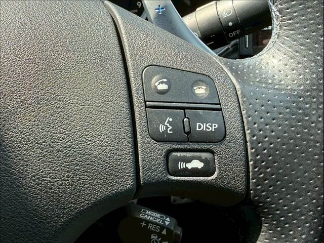 صورة مصغرة 30 لـ 2024 Lexus IS F