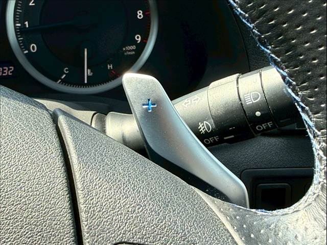 صورة مصغرة 32 لـ 2024 Lexus IS F