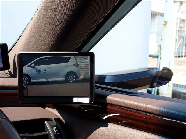 2019 Lexus ES thumbnail 31