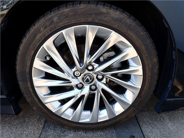 2019 Lexus ES thumbnail 49