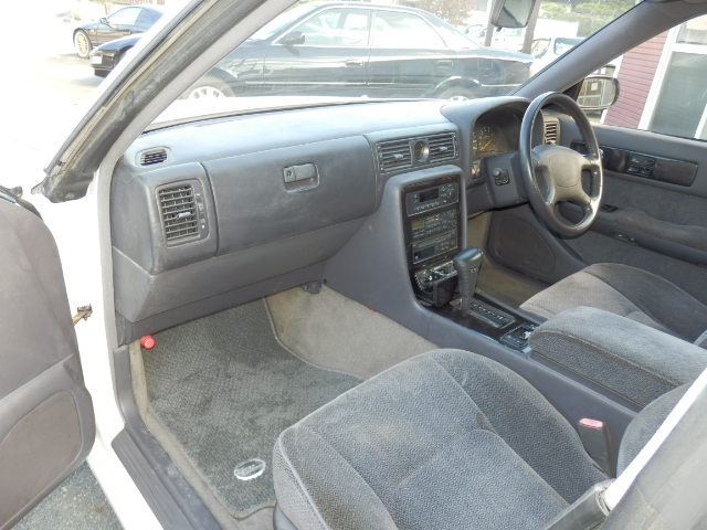 صورة مصغرة 16 لـ 1994 Nissan GLORIA