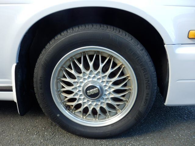 صورة مصغرة 30 لـ 1994 Nissan GLORIA