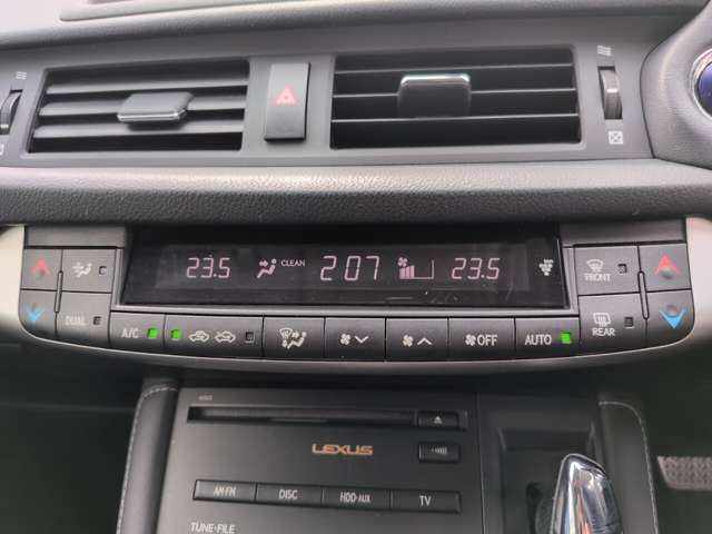 صورة مصغرة 24 لـ 2011 Lexus CT
