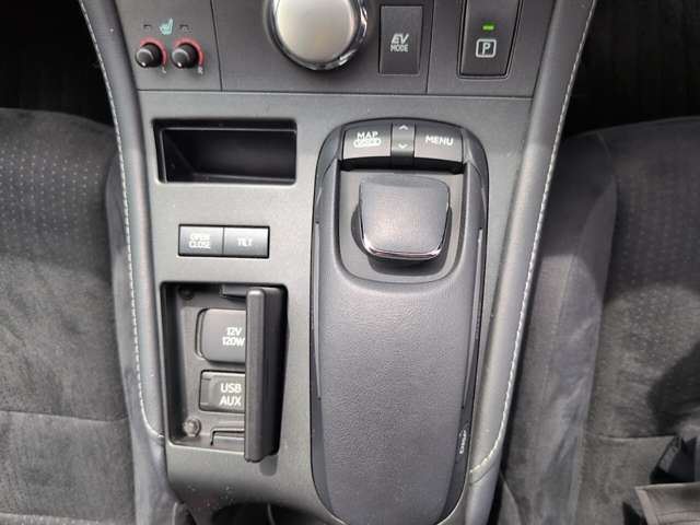 صورة مصغرة 26 لـ 2011 Lexus CT