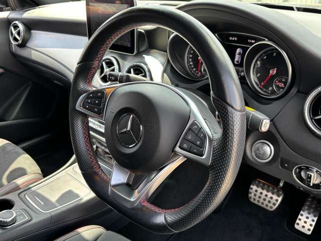 صورة 14 لـ 2017 Mercedes-BENZ CLA