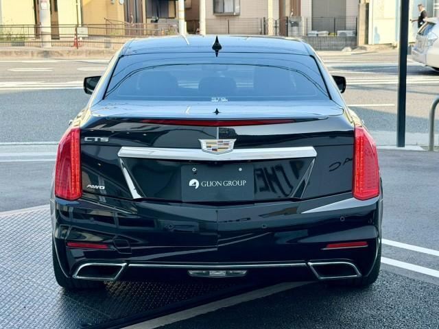 2017 Cadillac CTS 照片 2