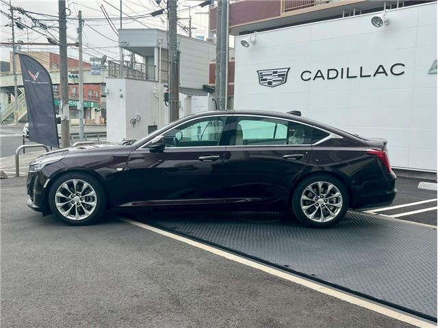 صورة 5 لـ 2021 Cadillac CT5