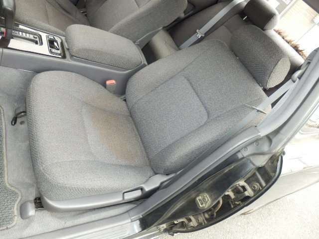 صورة مصغرة 12 لـ 1994 Nissan GLORIA
