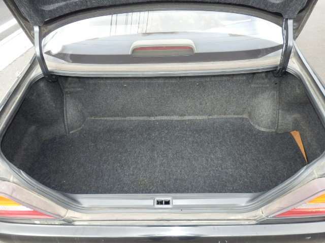 صورة مصغرة 23 لـ 1994 Nissan GLORIA