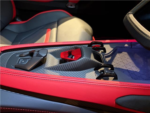 صورة مصغرة 17 لـ 2026 Lamborghini TEMERARIO