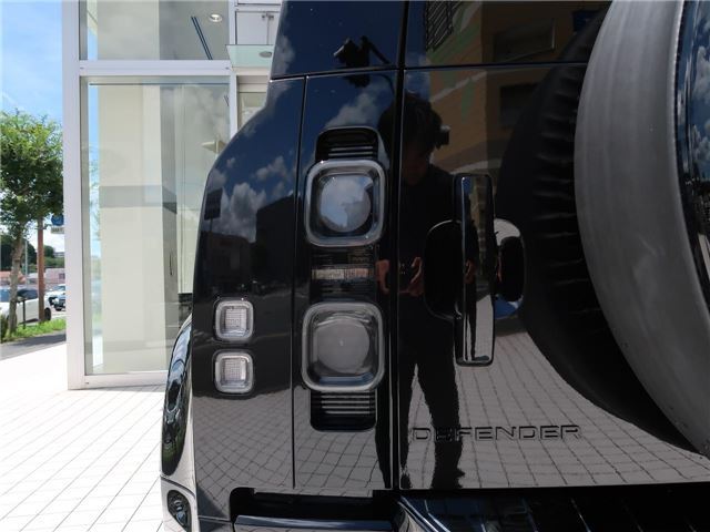 صورة مصغرة 20 لـ 2024 LAND Rover DEFENDER