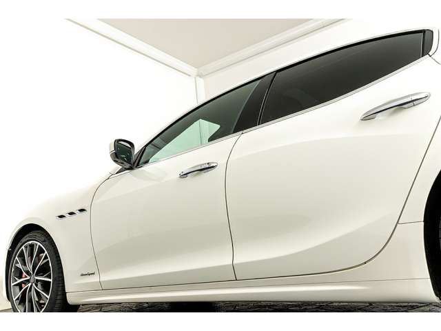 صورة مصغرة 25 لـ 2019 Maserati GHIBLI