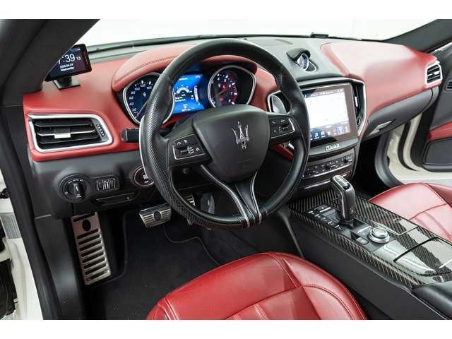 صورة مصغرة 30 لـ 2019 Maserati GHIBLI
