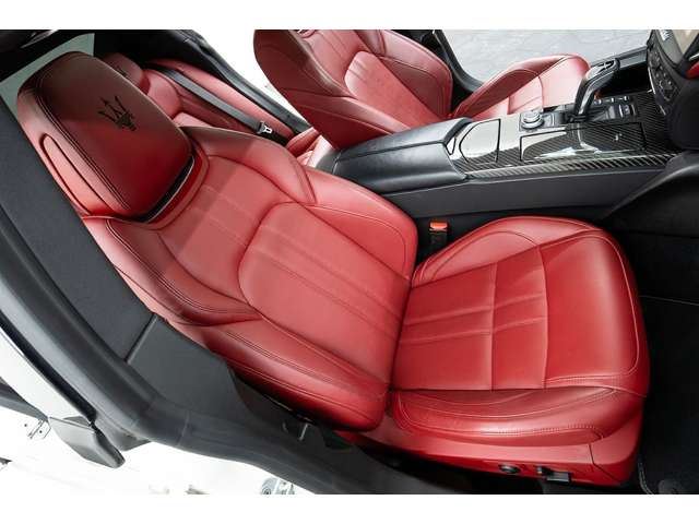 صورة مصغرة 37 لـ 2019 Maserati GHIBLI