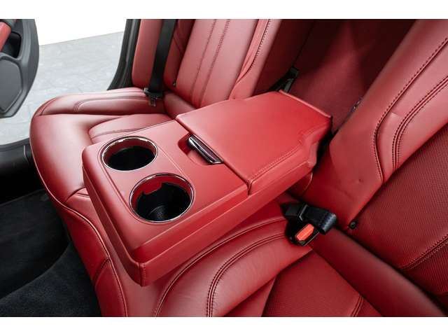 صورة مصغرة 48 لـ 2019 Maserati GHIBLI