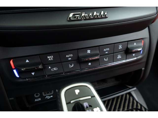صورة مصغرة 61 لـ 2019 Maserati GHIBLI