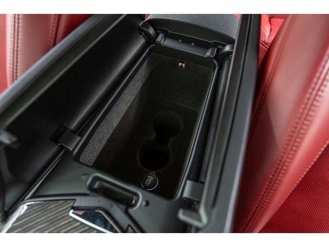 صورة مصغرة 65 لـ 2019 Maserati GHIBLI